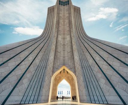 برج شهیاد- برج میلاد - برج آزادی